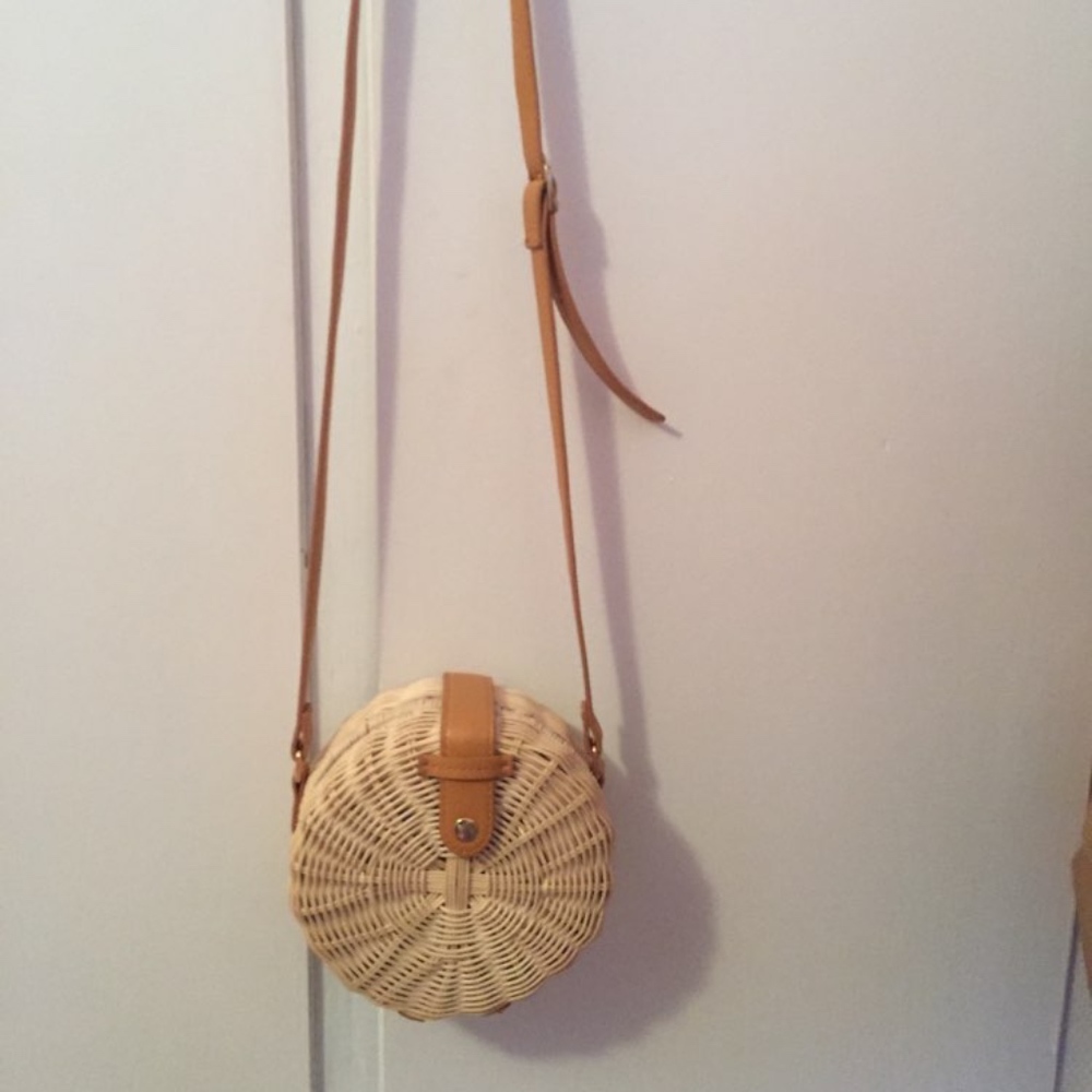 Cross Body Circle Straw Purse Handbag - Picture 5 of 7